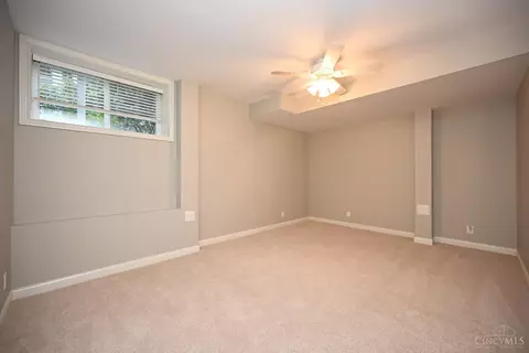 890 Pine Vly, Cincinnati, OH 45245 photo 51