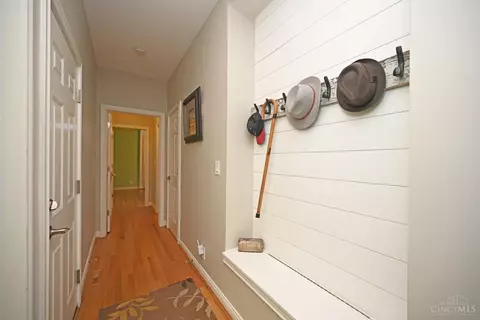 890 Pine Vly, Cincinnati, OH 45245 photo 41