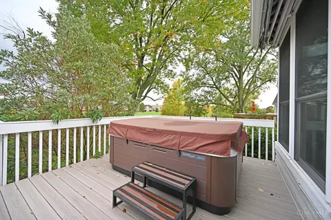 890 Pine Vly, Cincinnati, OH 45245 photo 60