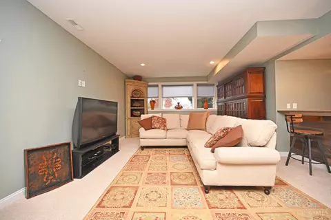 890 Pine Vly, Cincinnati, OH 45245 photo 44