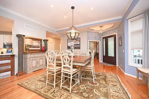 890 Pine Vly, Cincinnati, OH 45245 photo 9