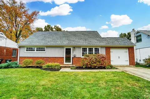 868 Sabino Ct, Cincinnati, OH 45231