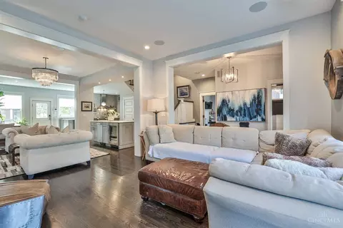 2861 Observatory Ave, Cincinnati, OH 45208 photo 10