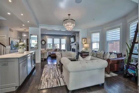 2861 Observatory Ave, Cincinnati, OH 45208 photo 13