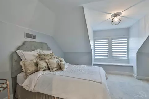 2861 Observatory Ave, Cincinnati, OH 45208 photo 31