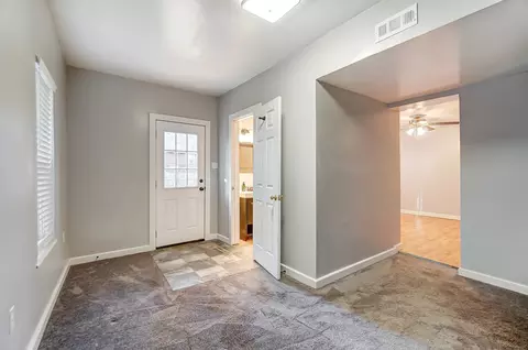 4233 Lowry, Cincinnati, OH 45212 photo 24