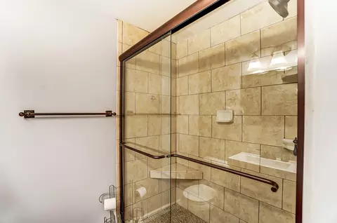 4233 Lowry, Cincinnati, OH 45212 photo 27