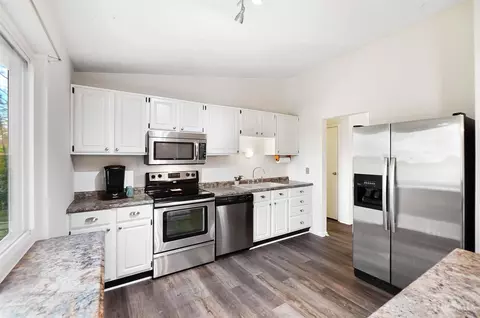 6632 Echo Ln, Cincinnati, OH 45230 photo 6