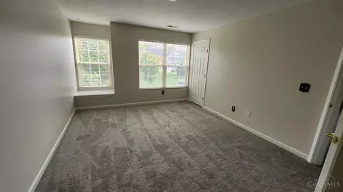 3621 Hazelnut Ct, Cleves, OH 45002 photo 12