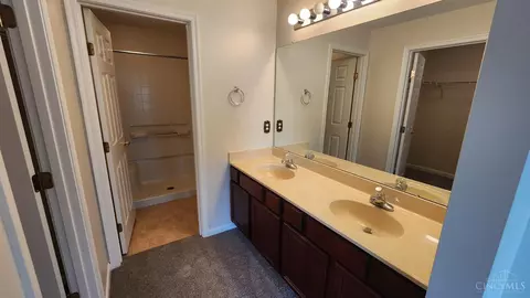 3621 Hazelnut Ct, Cleves, OH 45002 photo 13