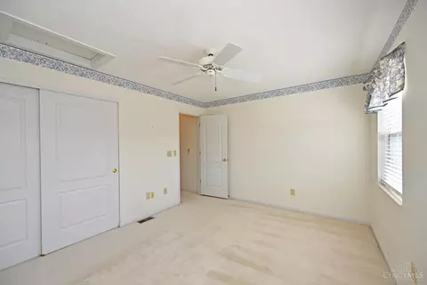 480 Madeira Ct, Cincinnati, OH 45255 photo 16