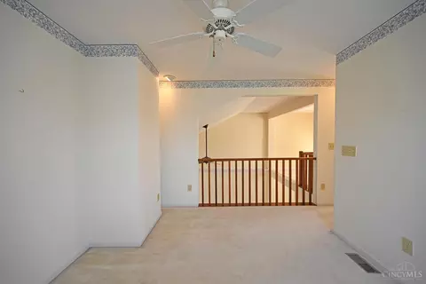 480 Madeira Ct, Cincinnati, OH 45255 photo 18