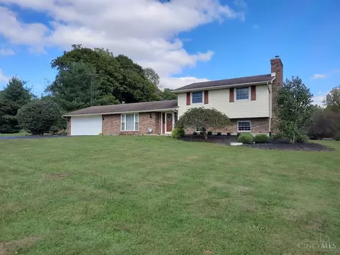 10614 Mad Riv, New Vienna, OH 45159