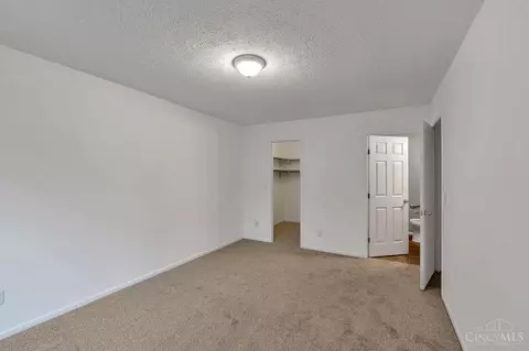 547 Davis #3, Cincinnati, OH 45255 photo 15