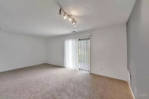 547 Davis #3, Cincinnati, OH 45255 photo 12