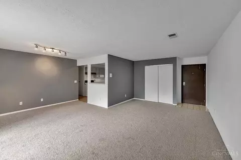 547 Davis #3, Cincinnati, OH 45255 photo 11