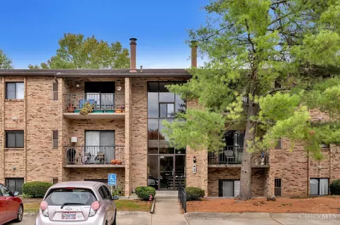 547 Davis #3, Cincinnati, OH 45255 photo 2