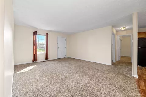 396 Misty Dawn, Hamilton Township, OH 45039 photo 5