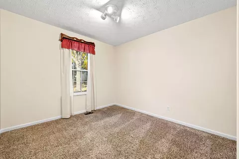 396 Misty Dawn, Hamilton Township, OH 45039 photo 15