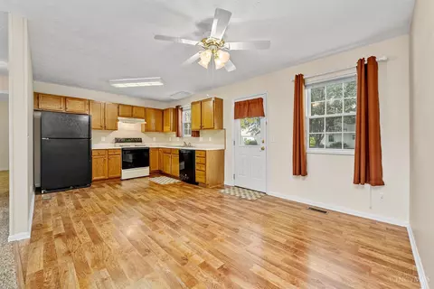 396 Misty Dawn, Hamilton Township, OH 45039 photo 7