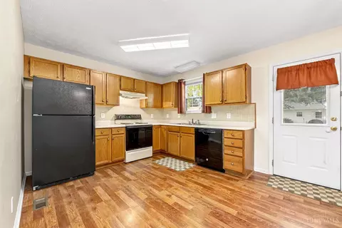 396 Misty Dawn, Hamilton Township, OH 45039 photo 9