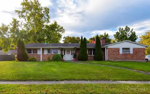 1785 Sunset Dr, Hamilton, OH 45013