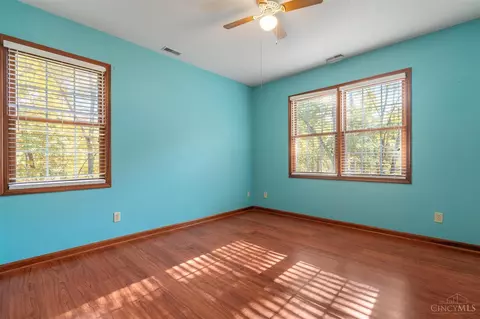 185 Timber, Blanchester, OH 45107 photo 32