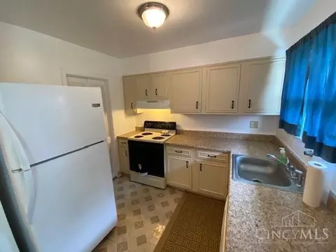 11395 Hanover Rd, Forest Park, OH 45240 photo 5
