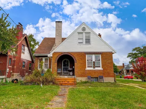 5036 Sidney, Cincinnati, OH 45238
