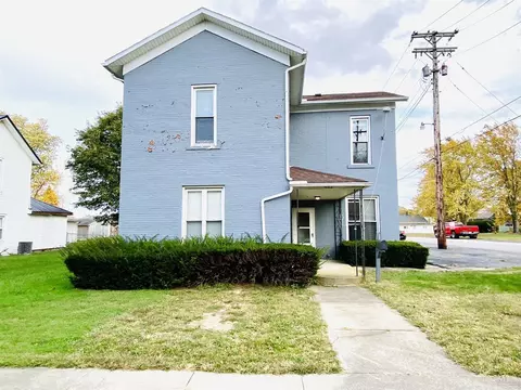 452 Howard St, Sabina, OH 45169