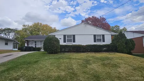 10282 Season Dr, Colerain Twp, OH 45251