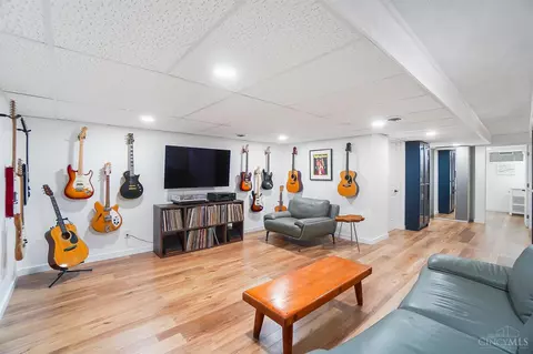 6352 Parry Ln, Cincinnati, OH 45213 photo 30