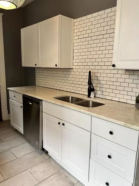 302 Purcell, Cincinnati, OH 45205 photo 3