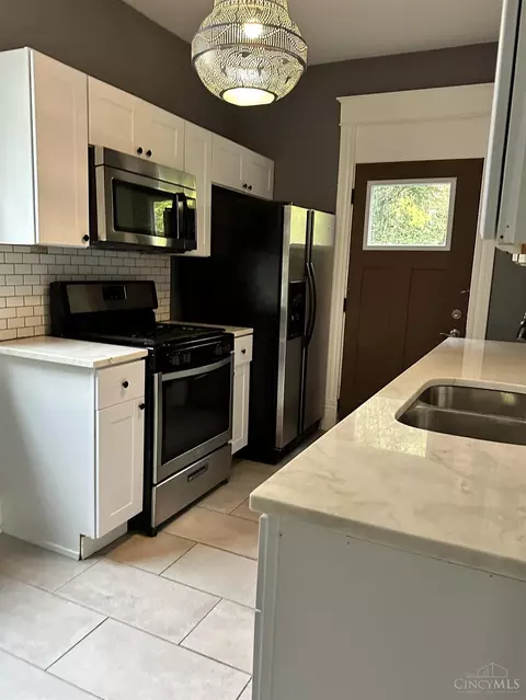 302 Purcell, Cincinnati, OH 45205 photo 11