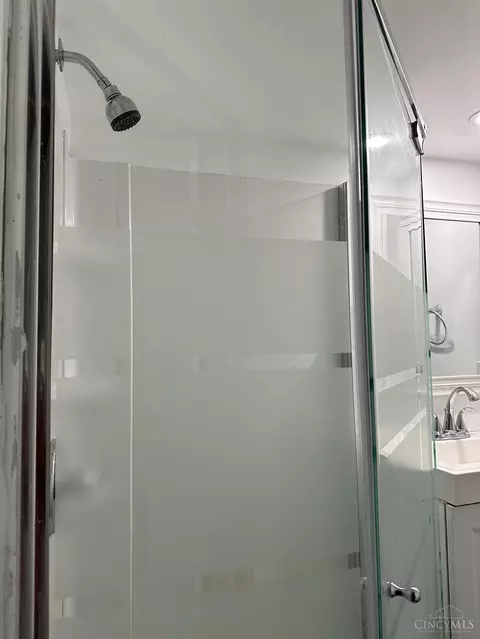 302 Purcell, Cincinnati, OH 45205 photo 6