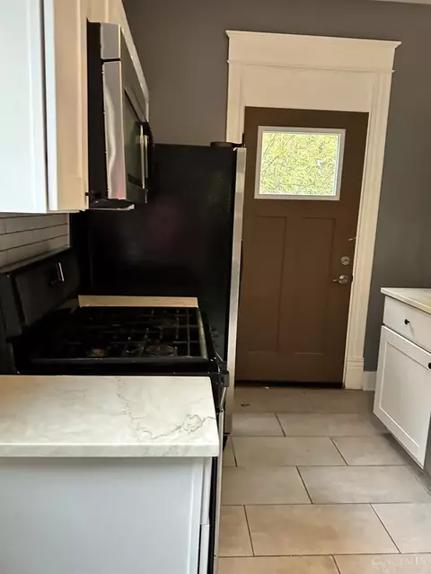 302 Purcell, Cincinnati, OH 45205 photo 13