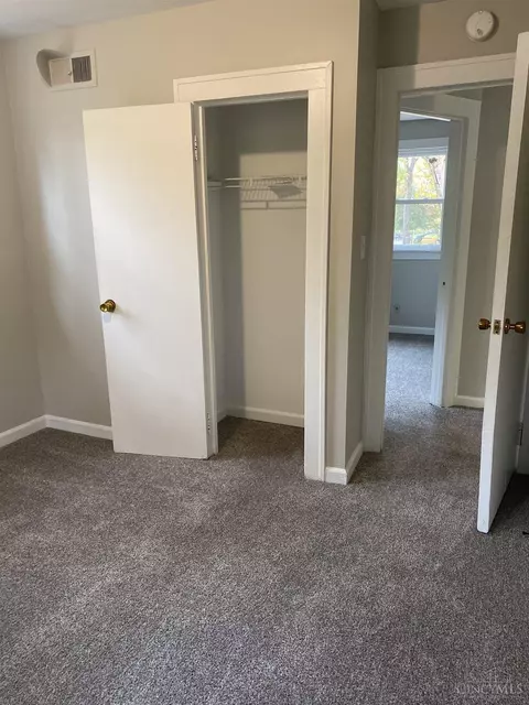 159 Richardson, Cincinnati, OH 45233 photo 12