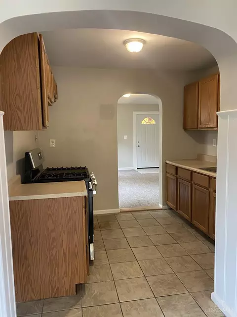 159 Richardson, Cincinnati, OH 45233 photo 8