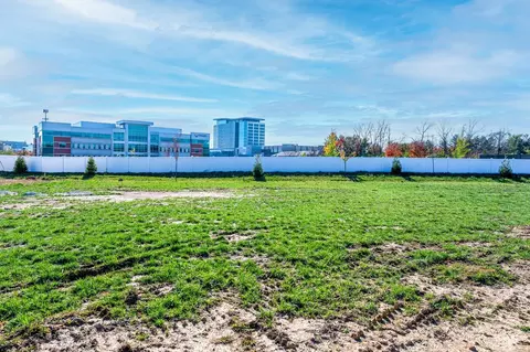 6373 Kugler Ml, Cincinnati, OH 45236