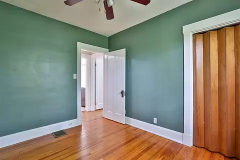 3061 Hull, Cincinnati, OH 45211 photo 27