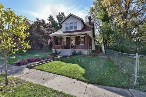 3061 Hull, Cincinnati, OH 45211 photo 2