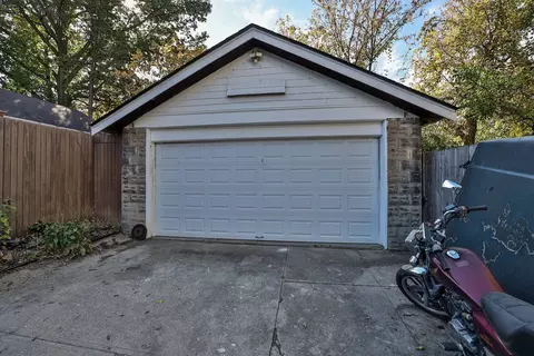 3061 Hull, Cincinnati, OH 45211 photo 24