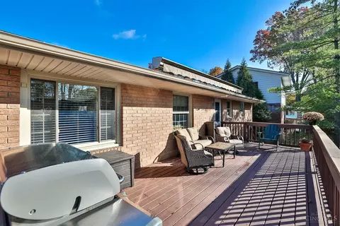 8534 Hallridge Ct, Cincinnati, OH 45231 photo 28