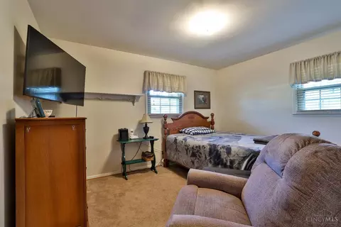 8534 Hallridge Ct, Cincinnati, OH 45231 photo 19