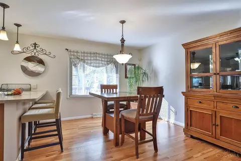 8534 Hallridge Ct, Cincinnati, OH 45231 photo 7