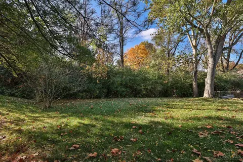 8534 Hallridge Ct, Cincinnati, OH 45231 photo 32