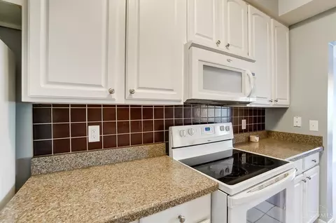 2442 Elderberry Ct, Cincinnati, OH 45239 photo 14