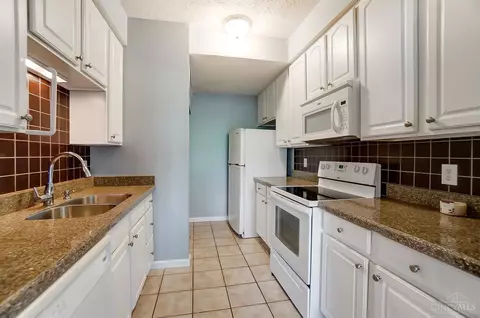 2442 Elderberry Ct, Cincinnati, OH 45239 photo 11