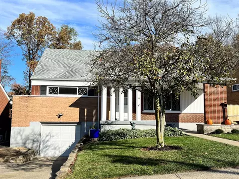 5784 Glen Rd, Cincinnati, OH 45248