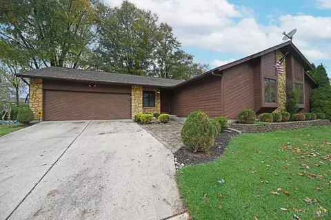 6141 Chablis Dr, Liberty, OH 45011 photo 2